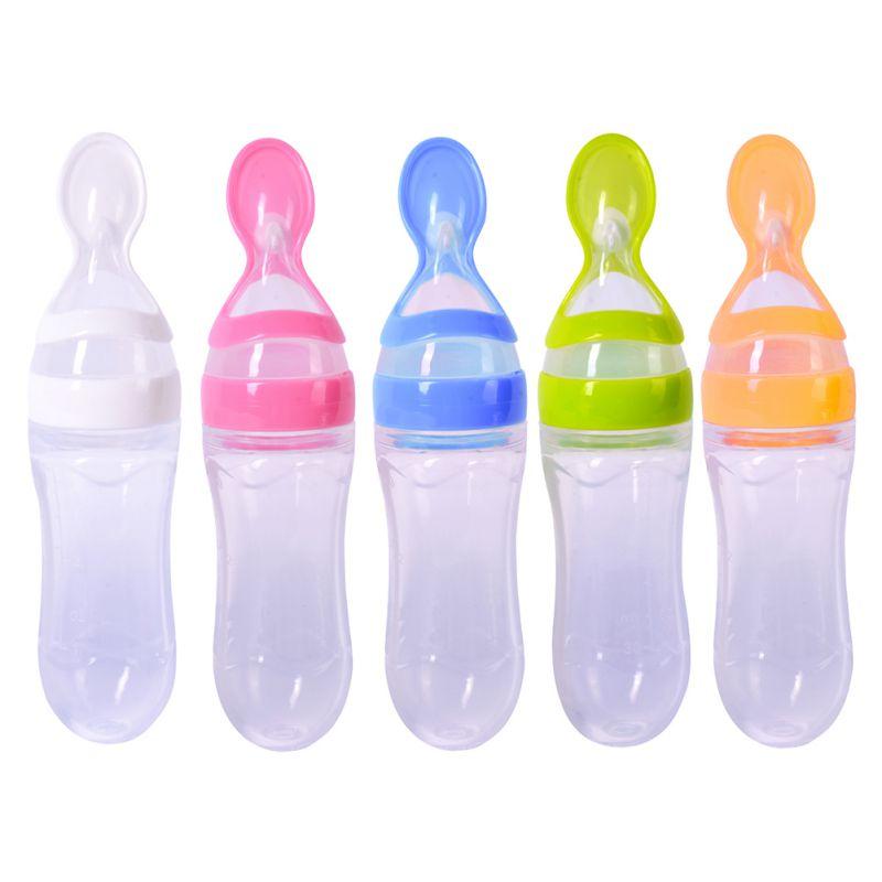 Squeezing Feeding Bottle
